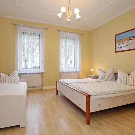 Apartamento Haus Alexandra 01 Ostseebad Kühlungsborn
